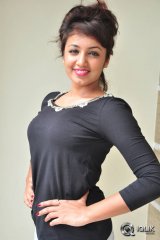 Tejaswi Madivada at Kerintha Movie Success Meet